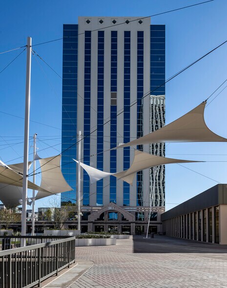 More Photos Of 3800 N Central Ave, Phoenix Office For Lease