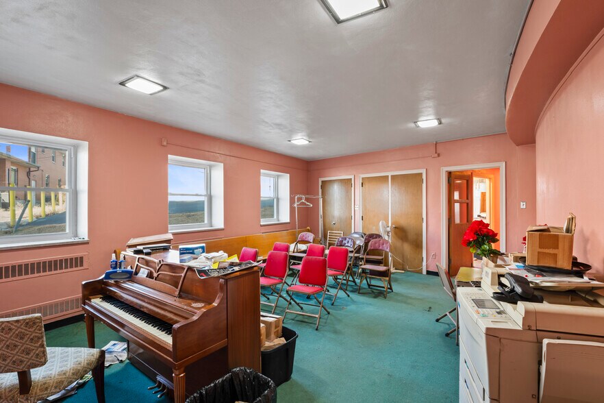 More Photos Of 6815 Page Ave, Saint Louis Religious Facility For Sale