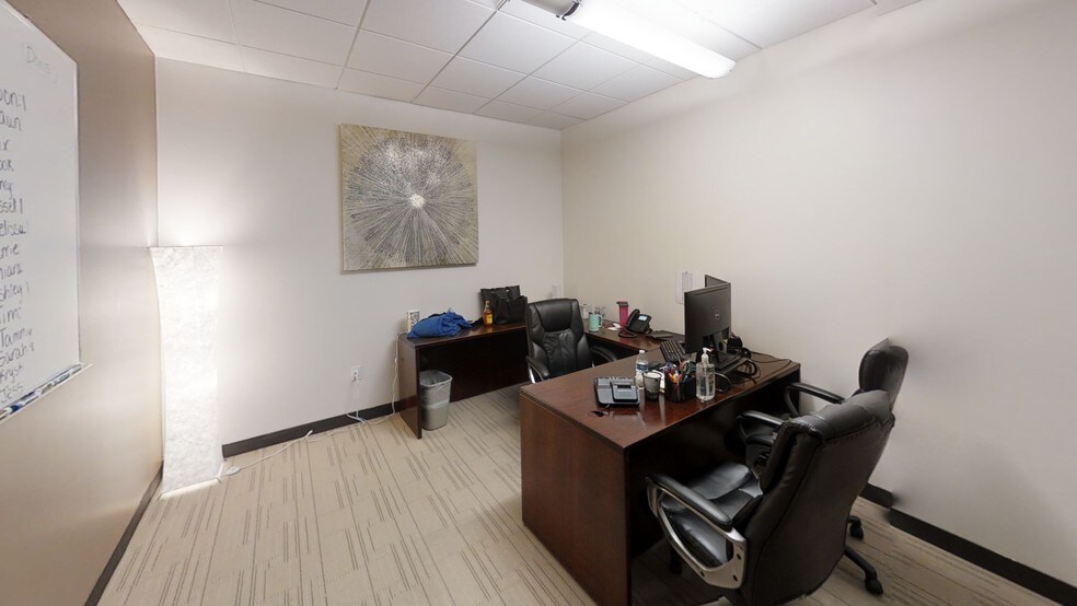 More Photos Of 15220-15230 N Scottsdale Rd, Scottsdale Unknown For Lease