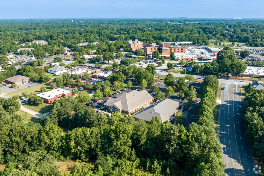 More Photos Of 197 Piedmont Blvd, Rock Hill Unknown For Lease