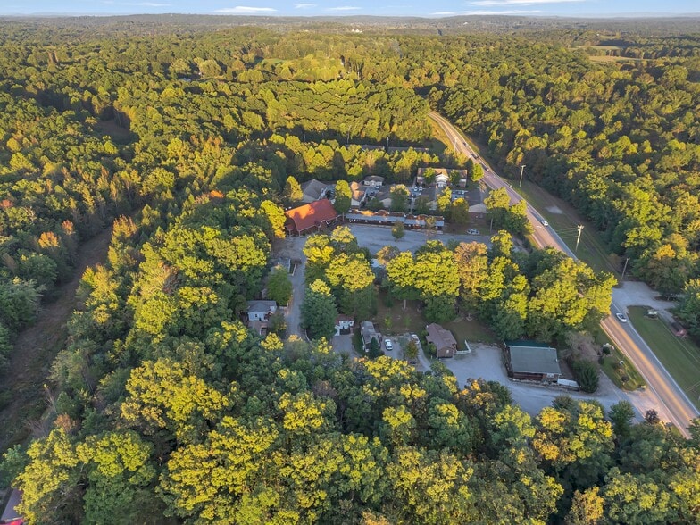 More Photos Of 11845 US 41 St, Monteagle Trailer Camper Park For Sale