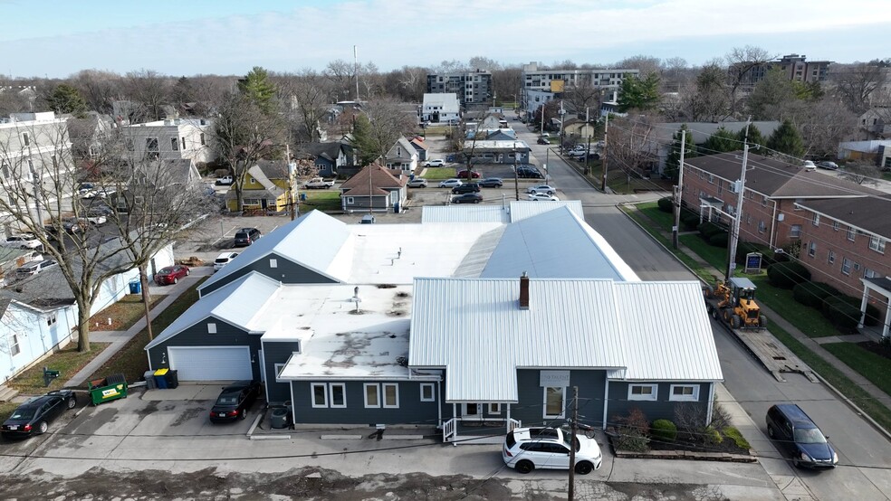 More Photos Of 710 E 64th St, Indianapolis Office For Lease