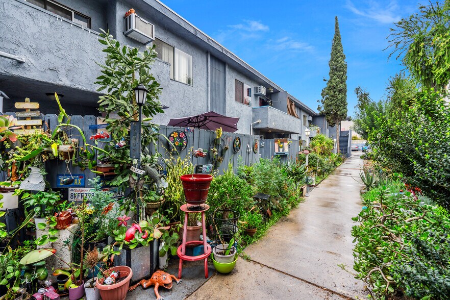 More Photos Of 14811 Parthenia St, Panorama City Apartments For Sale