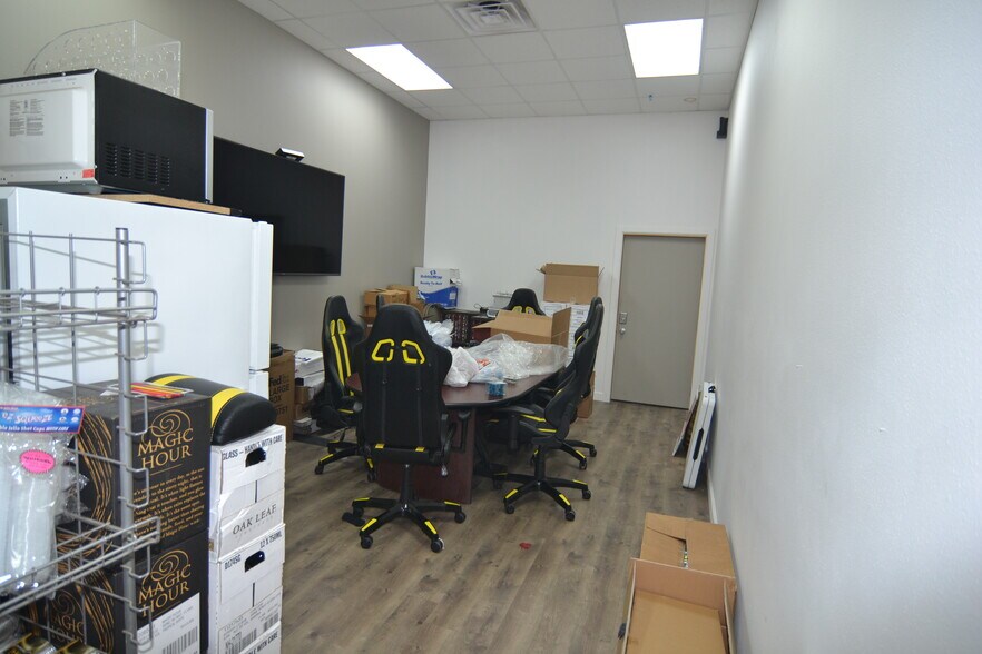 More Photos Of 227133 Rib Mountain Dr, Rib Mountain Storefront Retail Office For Lease