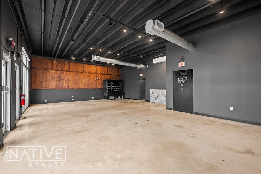 More Photos Of 702-706 NE 1st Ave, Fort Lauderdale Restaurant For Lease