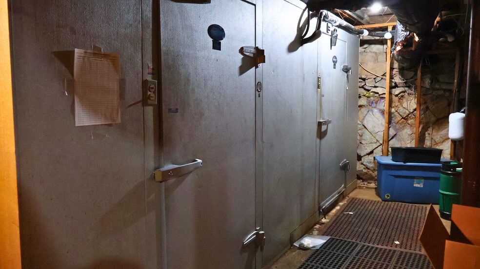 More Photos Of 103 W Main St, Annville Restaurant For Sale