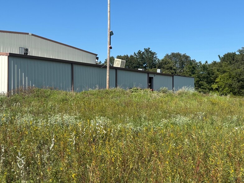 More Photos Of US-77, Thackerville Land For Sale