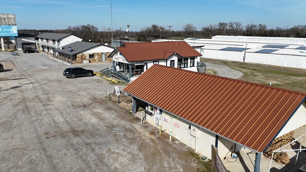 More Photos Of 75005 N Hwy 289, Pottsboro Hotel For Sale