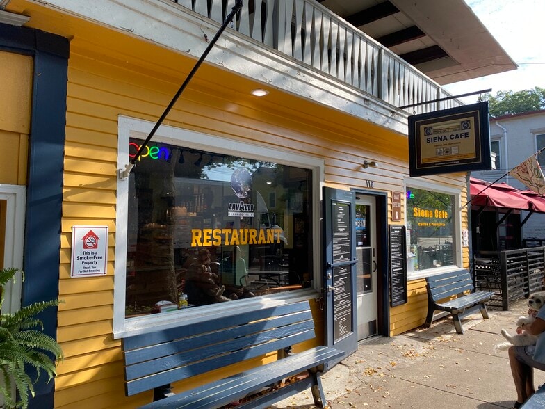 Primary Photo Of 118 Hoffman St, Saugatuck Storefront Retail Residential For Sale