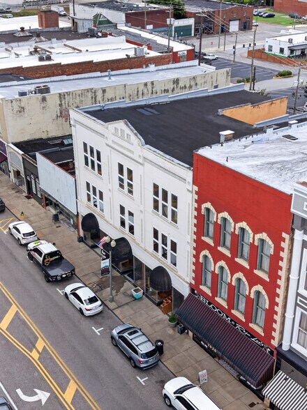 More Photos Of 1024 Noble St, Anniston Storefront Retail Office For Sale