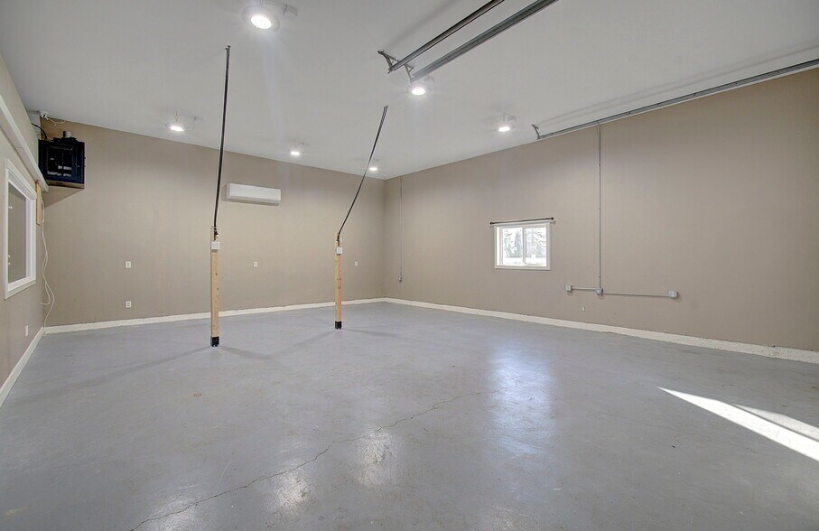 More Photos Of 10605 NE 117th Ave, Vancouver Industrial For Sale