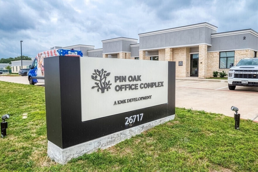 More Photos Of 26717 Westheimer Pky, Katy Medical For Sale