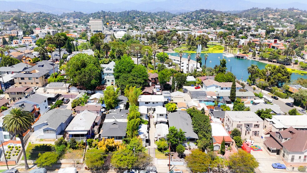 More Photos Of 1727 Bellevue Ave, Los Angeles Apartments For Sale