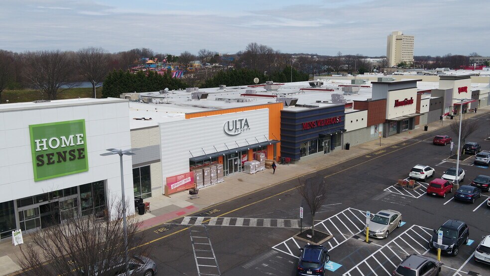 More Photos Of 2424 E Lincoln Hwy, Langhorne Unknown For Lease