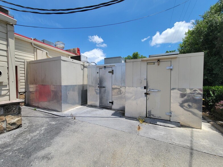 More Photos Of 523 Louisville Rd, Alcoa Fast Food For Sale