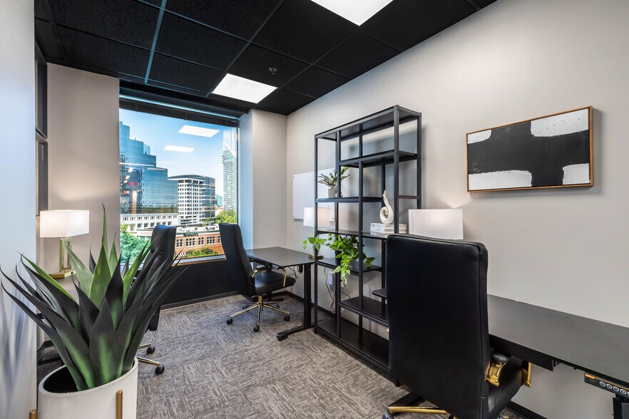 More Photos Of 3379 Peachtree Rd NE, Atlanta Coworking Space