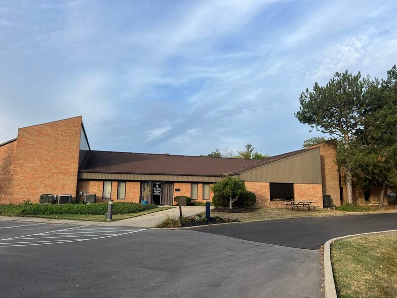 More Photos Of 230-236 Thomas More Pky, Crestview Hills Medical For Lease