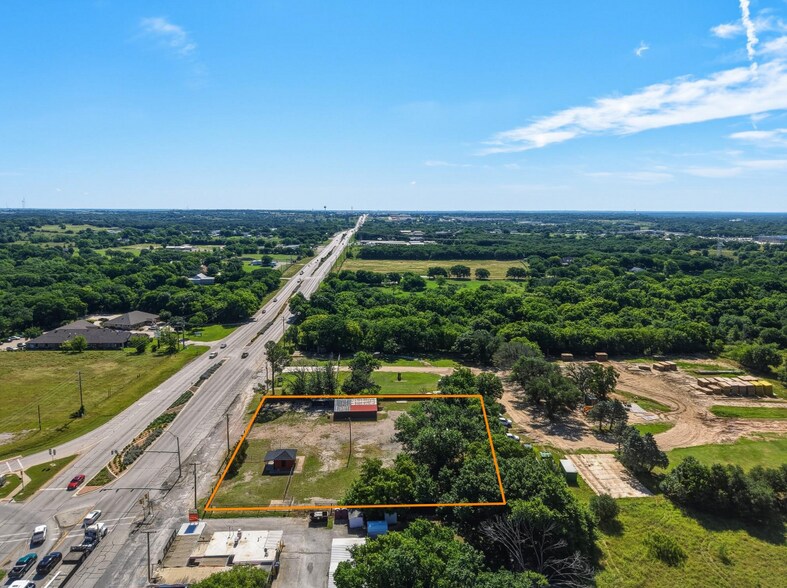 More Photos Of 2040 Fort Worth Hwy, Weatherford Industrial For Sale