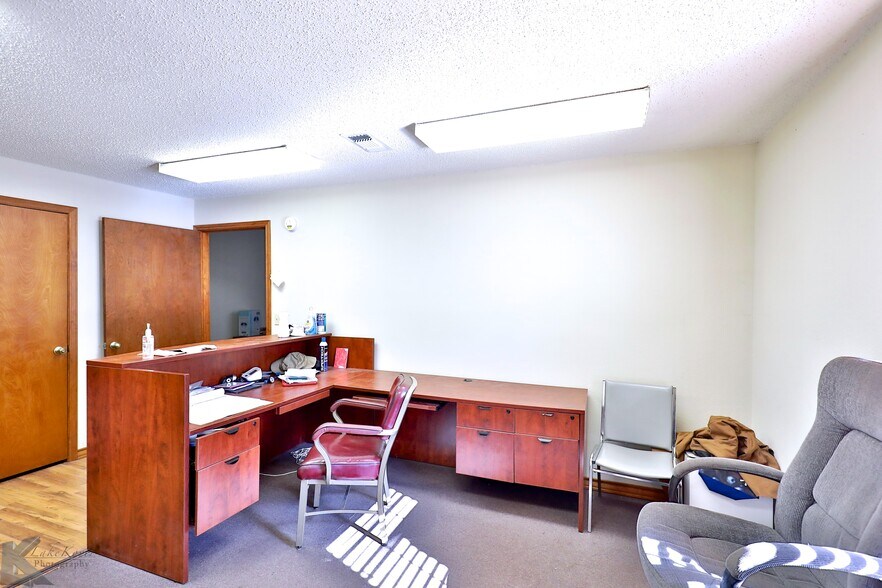 More Photos Of 3097 Brick Plant Rd, Snyder Manufacturing For Sale