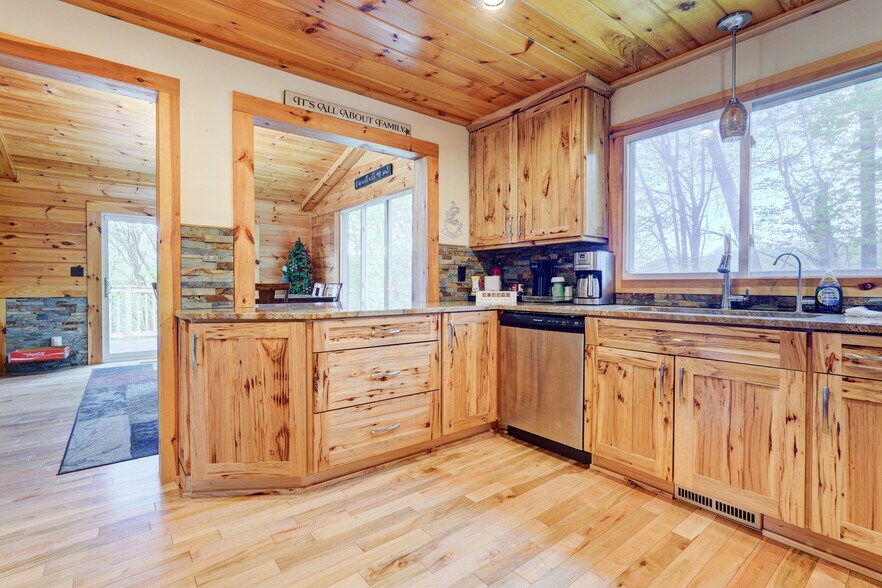 More Photos Of 5685 County Road 33, Canandaigua Specialty For Sale