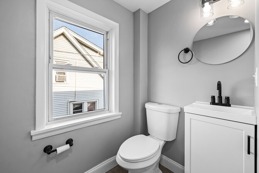 More Photos Of 1482 Seven Valleys Rd, York Multifamily For Sale