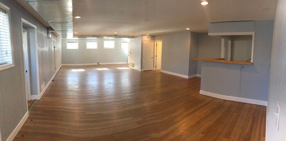 More Photos Of 633 9th Ave, San Diego Storefront Retail Office For Lease