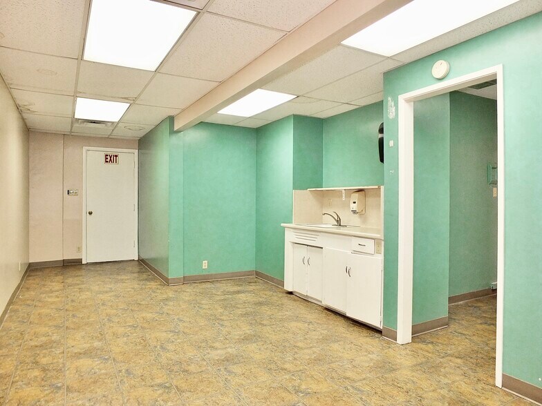 More Photos Of 830 Atlantic Ave, Long Beach Medical For Sale