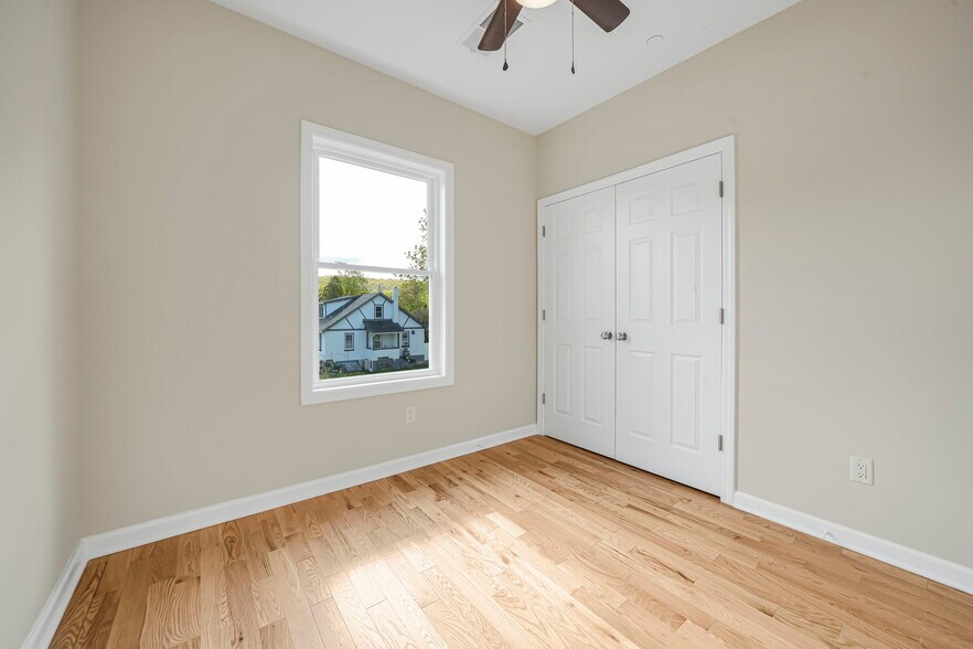 More Photos Of 532 Ringwood Ave, Wanaque Multifamily For Sale