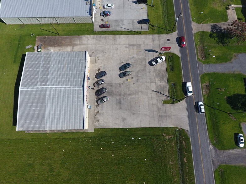 More Photos Of 2837 Highway 20, Vacherie Freestanding For Lease