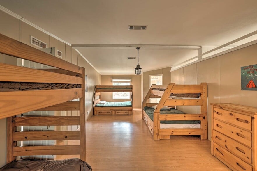 More Photos Of 179 Private Road 1735, Chico Marina For Sale