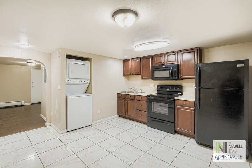 More Photos Of 10210-10230 W 26th Ave, Lakewood Apartments For Sale