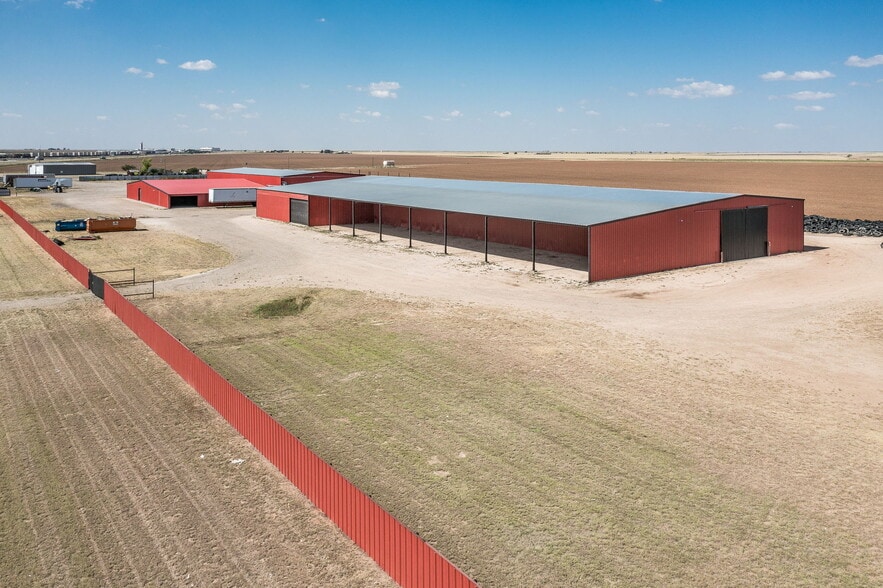 More Photos Of 1725 US Highway 60, Friona Industrial For Sale