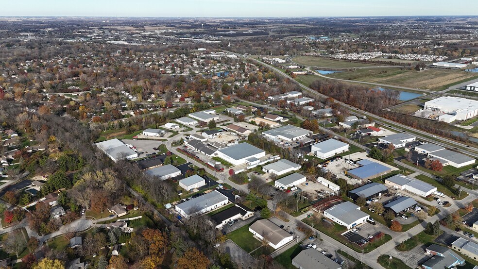 More Photos Of 15371 Stony Creek Way, Noblesville Light Distribution For Lease