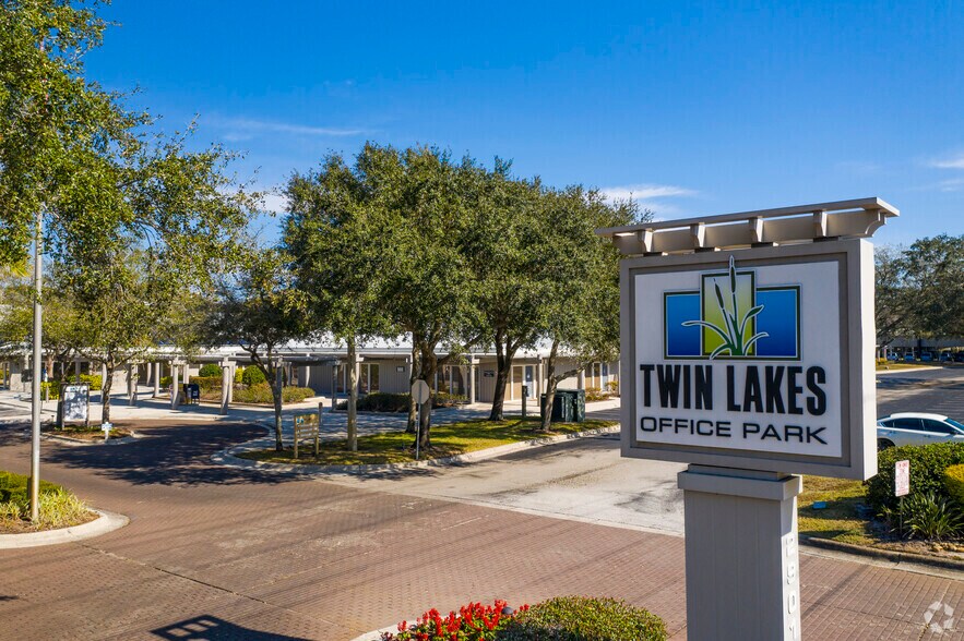 More Photos Of 2901 W Busch Blvd, Tampa Unknown For Lease