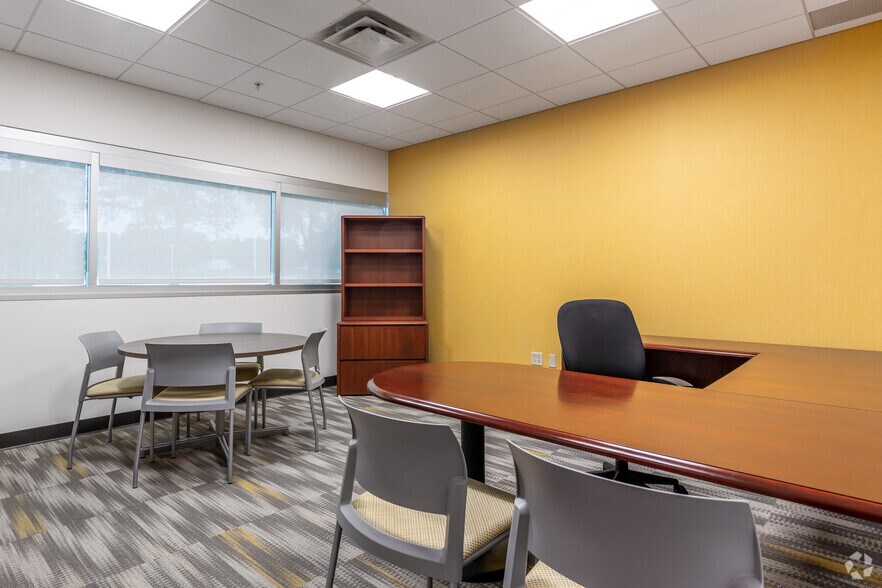 More Photos Of 4500 Munson St, Canton Office For Lease