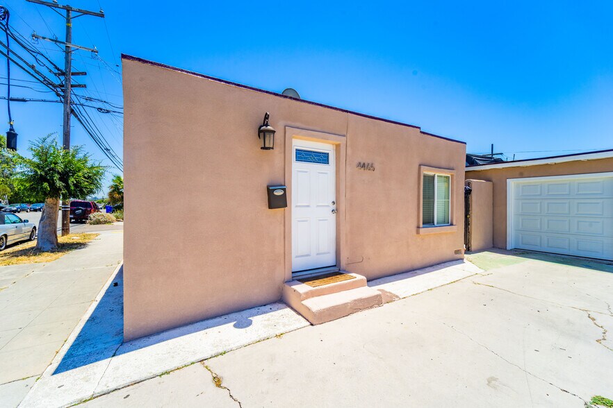 More Photos Of 4451 Dwight St, San Diego Apartments For Sale