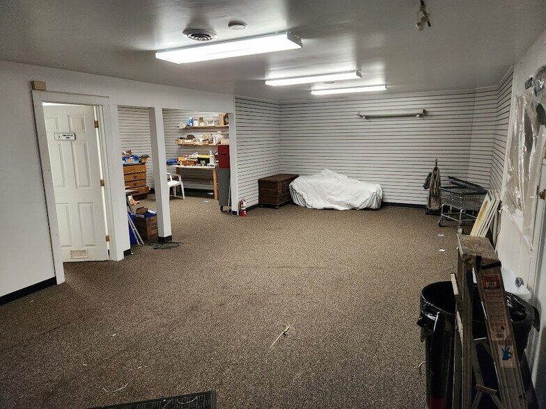 More Photos Of 719 Second Ave, Troy General Retail For Sale