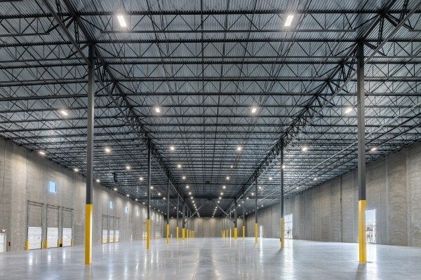 More Photos Of 3000 W 4th St, Chester Distribution For Lease