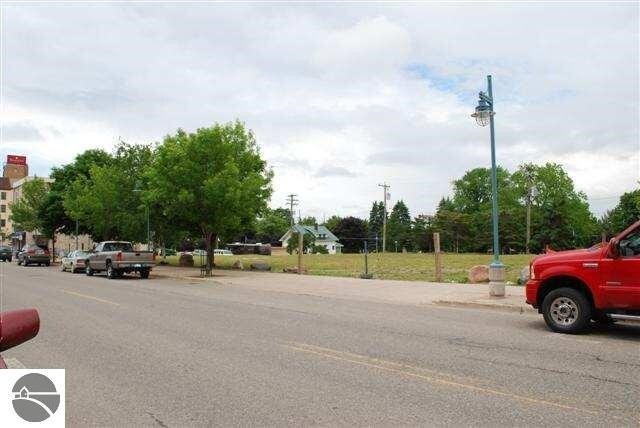 More Photos Of 118 W Portage Ave, Sault Sainte Marie Land For Sale