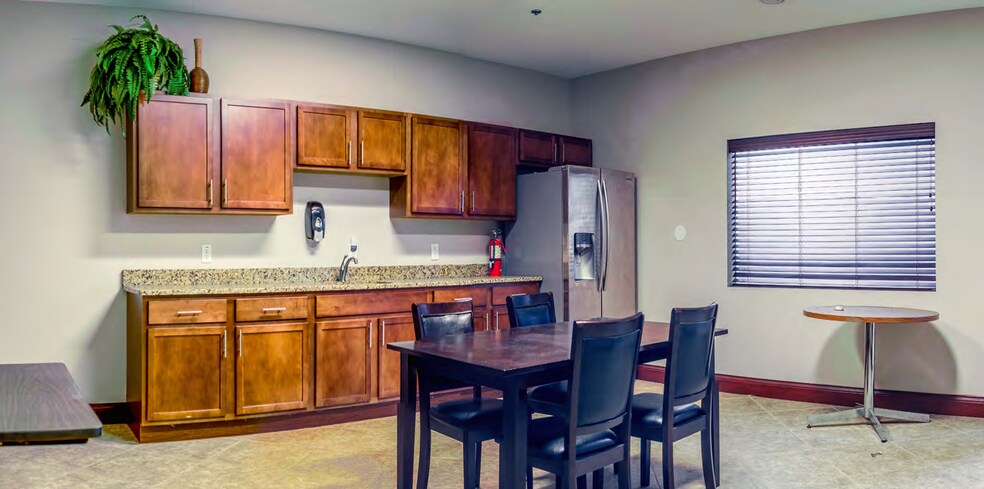 More Photos Of 1000 Hedstrom Dr, Ashland Warehouse For Sale