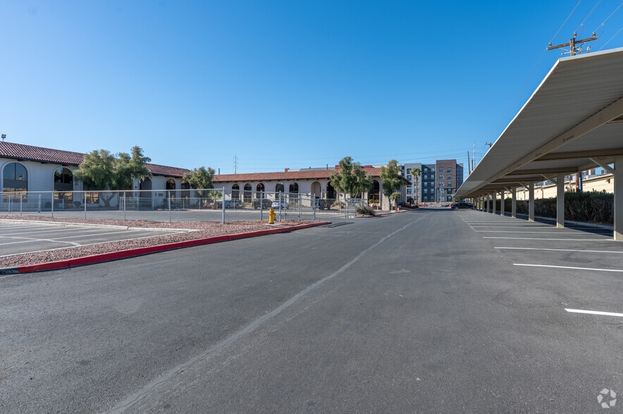 More Photos Of 4220 S Maryland Pky, Las Vegas Unknown For Lease