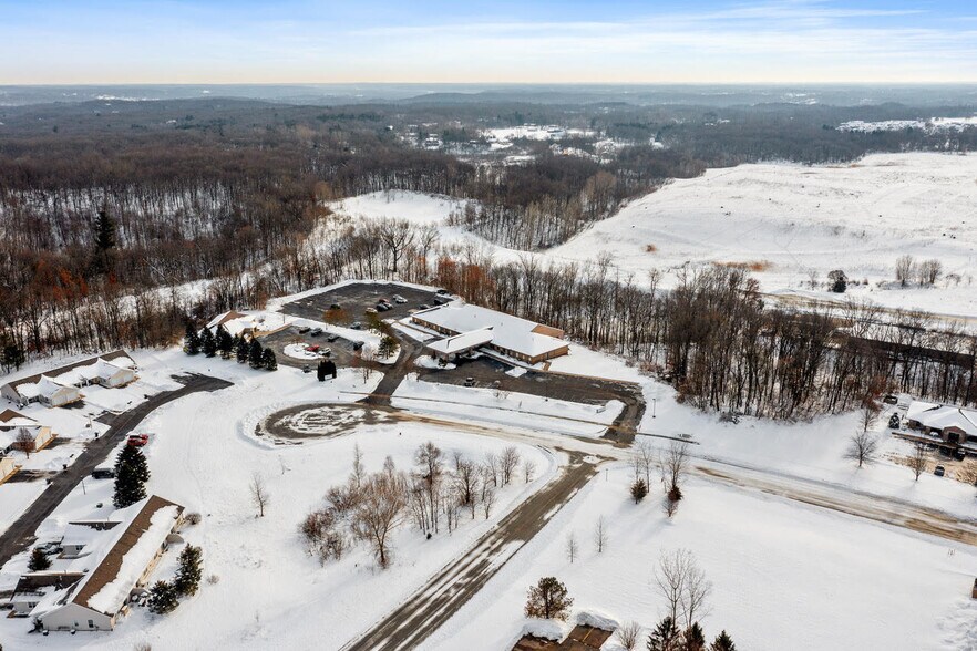 More Photos Of 3322 Beltline Ct NE, Grand Rapids Medical For Lease