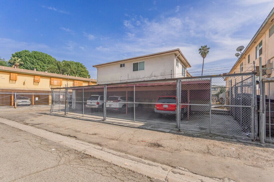 More Photos Of 4017 Gelber Pl, Los Angeles Apartments For Sale