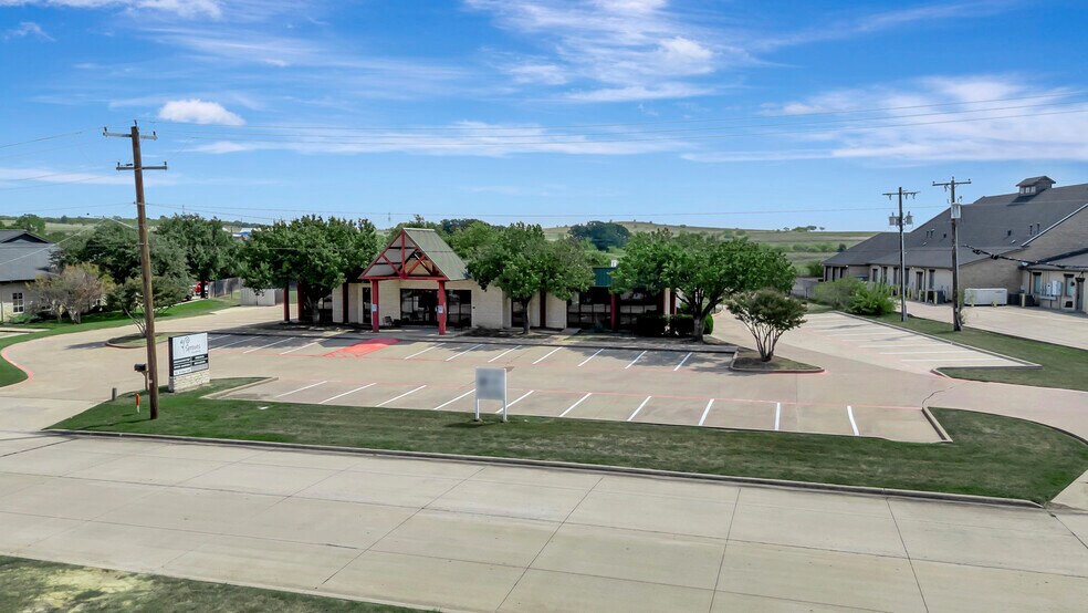 More Photos Of 132 El Chico Trl, Willow Park Medical For Sale