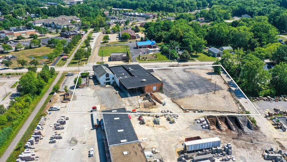 More Photos Of 50 Southeast Ave, Tallmadge Freestanding For Sale