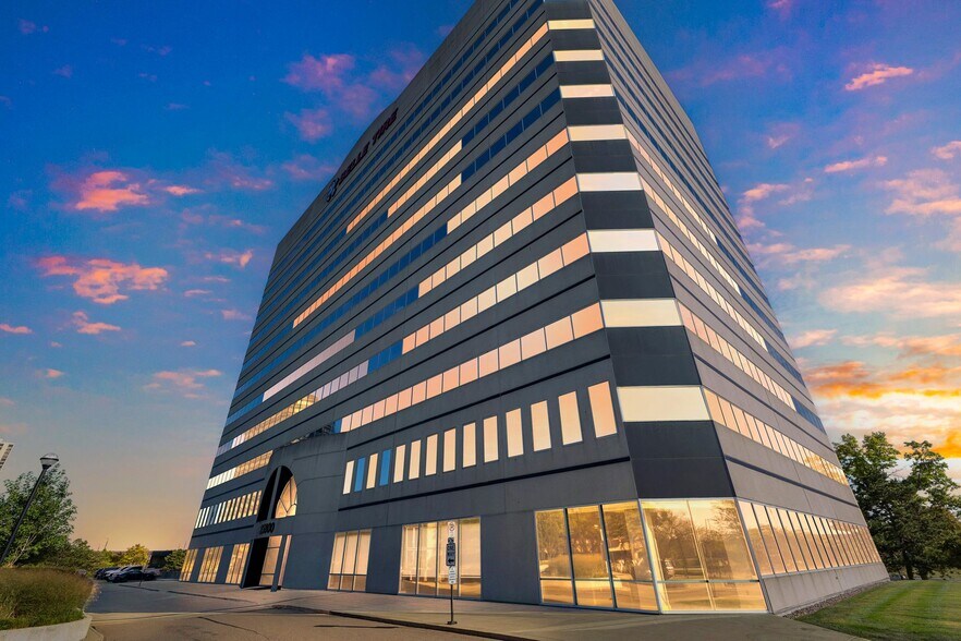 More Photos Of , Southfield Office For Sale