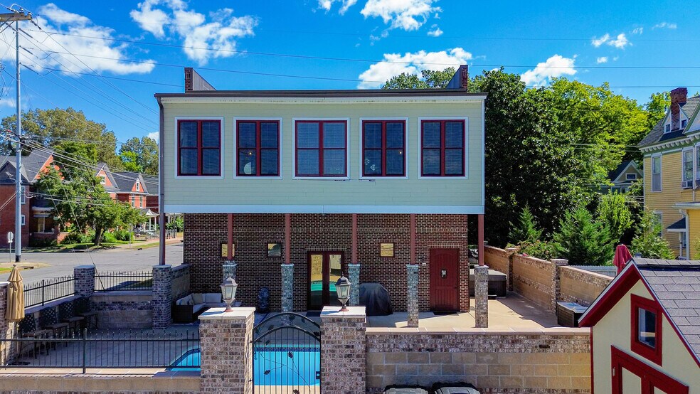 More Photos Of 333 N 9th St, Paducah Storefront Retail Residential For Sale