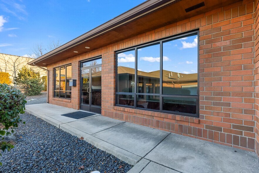 Primary Photo Of 309 72nd, Yakima Office For Lease