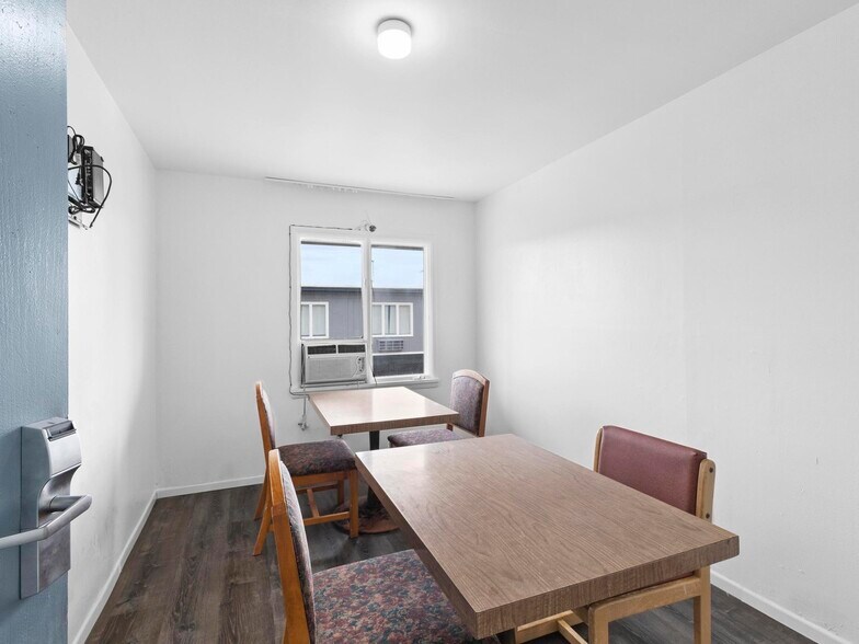 More Photos Of 935 9th Ave, Sidney Hotel For Sale