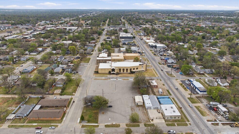 More Photos Of 1915 E 3rd St, Tulsa Religious Facility For Sale